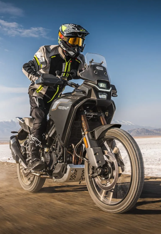 CF Moto 450MT