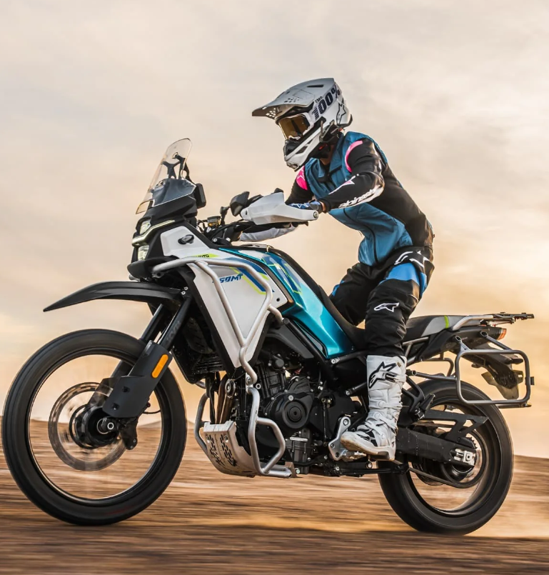 CF Moto 450MT
